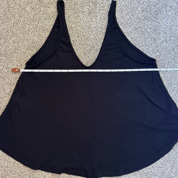 Free People Intimately Swing Tank Top Black Ribbed V-Neck V-back Women’s M Boho - Picture 7 of 10